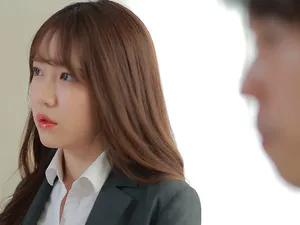 Được người yêu nhờ chăm sóc em gái vú to