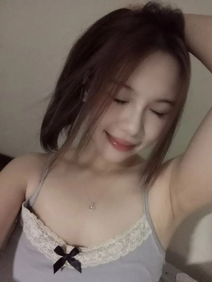 Em thư ký chiều tình tiền bối mọi lúc mọi nơi